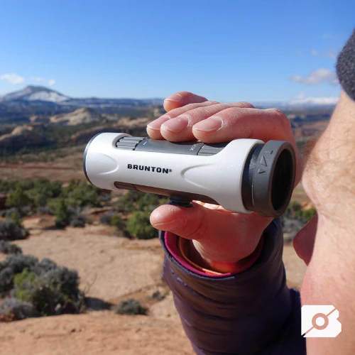 ECHO Zoom Pocket Monocular 10x30 by Brunton - Image 6