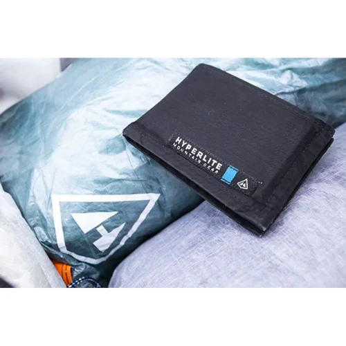 The Minimalist Wallet by Hyperlite Mountain Gear - Image 3