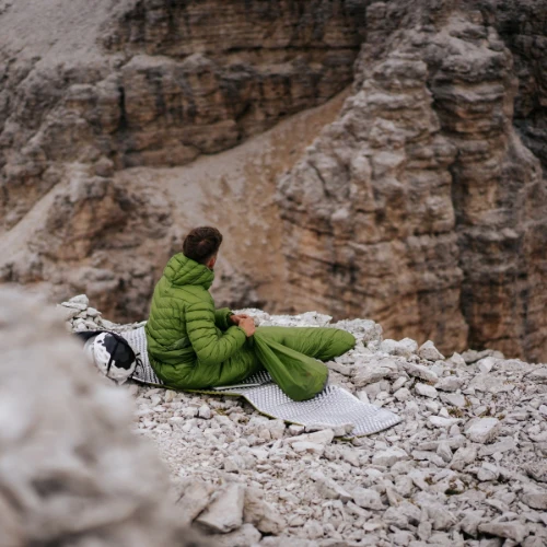 Vencer 200 Sleeping Bag by Cumulus - Image 11